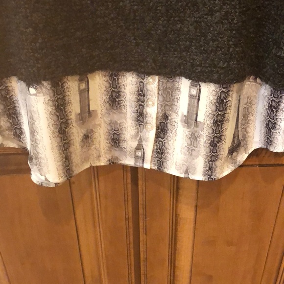 Eiffel tower sweater - Picture 3 of 5